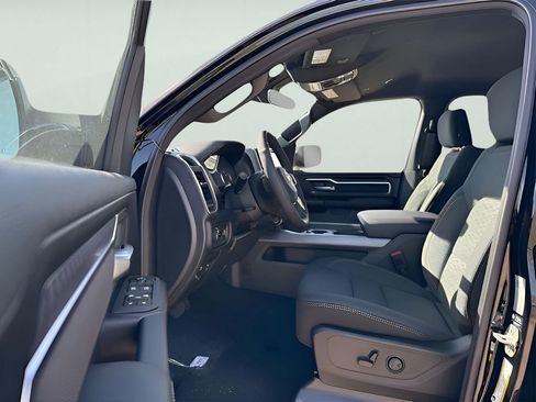 New 2026 RAM 1500 Big Horn AWD/4WD image 16