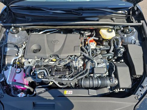 New 2025 Toyota Camry SE image 27