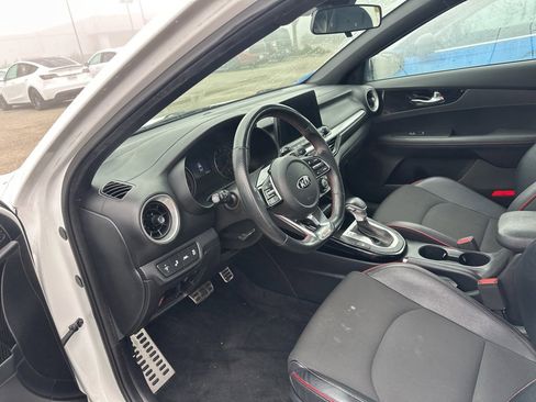 Used 2021 Kia Forte GT w/ GT2 Package image 9