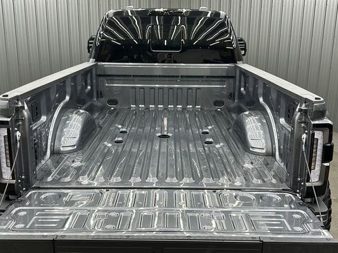 Used 2026 Ford F450 Platinum w/ Platinum Plus Package image 17