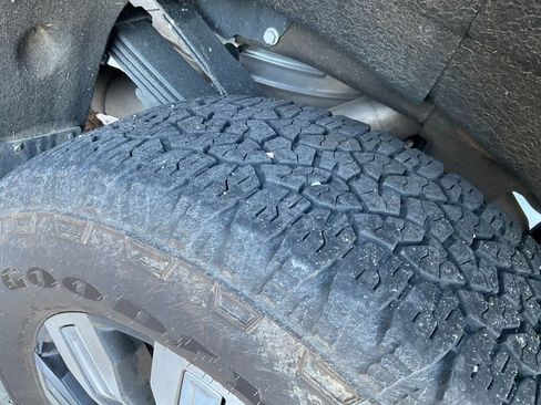 Used 2024 GMC Sierra 2500 Denali w/ Denali Reserve Package image 12