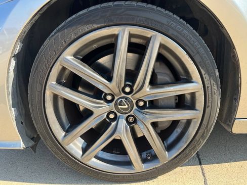Used 2016 Lexus IS 200t RWD image 8