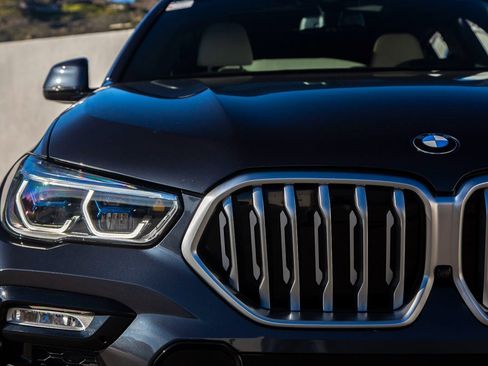 Used 2020 BMW X6 sDrive40i w/ M Sport Package image 9