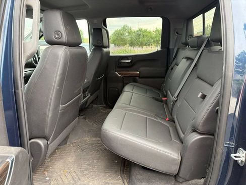 Used 2020 Chevrolet Silverado 1500 LT Trail Boss AWD/4WD image 11
