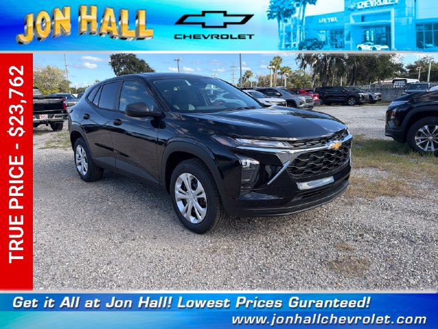 New 2026 Chevrolet Trax LS w/ Driver Confidence Package FWD 360° Tour