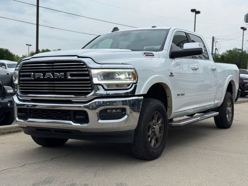 Used 2022 RAM 2500 Laramie AWD/4WD image 2