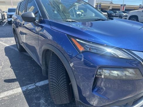 Used 2023 Nissan Rogue S FWD image 1