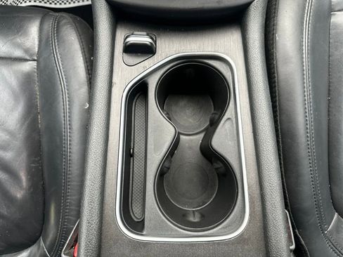 Used 2017 Chrysler 200 Limited Platinum FWD image 20