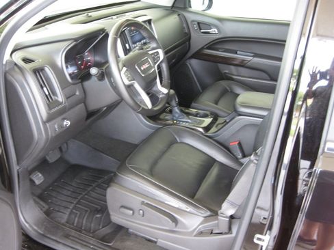 Used 2015 GMC Canyon SLT RWD image 14