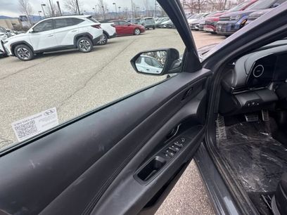 Used 2025 Hyundai Elantra SEL