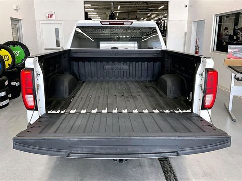 Used 2024 GMC Sierra 1500 Elevation image 29