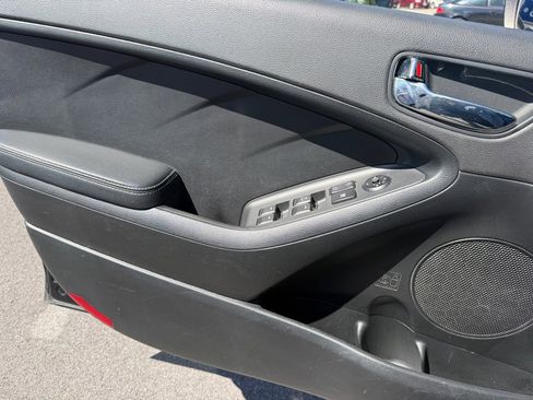 Used 2016 Kia Forte LX w/ LX Popular Plus Package FWD image 22