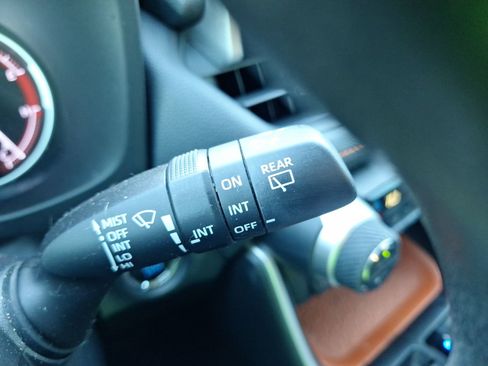 Used 2019 Toyota RAV4 Adventure image 24