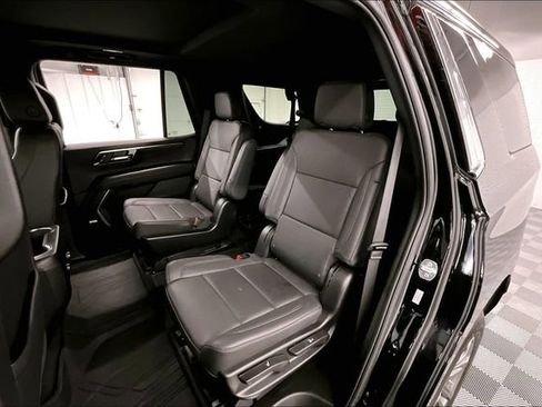 Used 2025 Chevrolet Tahoe LT w/ Comfort Package AWD/4WD image 24