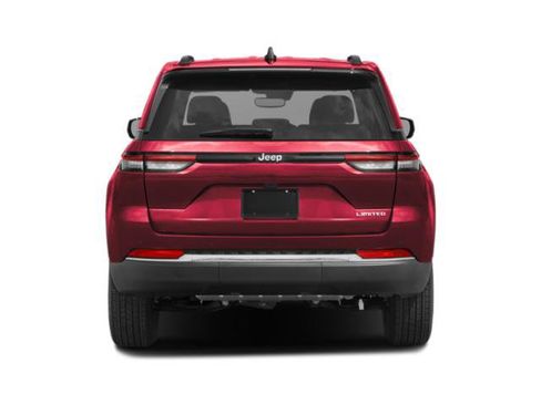 Certified 2024 Jeep Grand Cherokee Limited w/ Trailer Tow Package AWD/4WD image 5