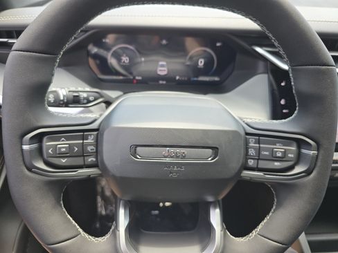 New 2026 Jeep Cherokee Limited AWD/4WD image 16