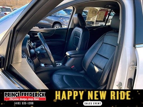 Used 2020 Chevrolet Equinox Premier image 22
