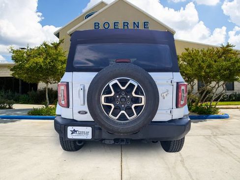 Used 2022 Ford Bronco Outer Banks AWD/4WD image 4