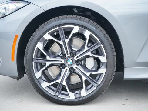 New 2026 BMW 330i Sedan w/ Convenience Package RWD image 5