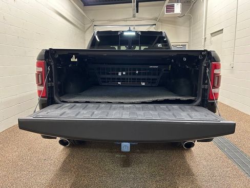 Used 2023 RAM 1500 Limited AWD/4WD image 11