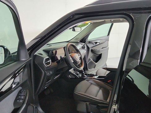 Used 2026 Chevrolet TrailBlazer LT AWD/4WD image 15
