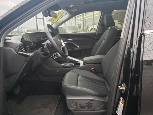 Used 2025 Audi Q5 Premium w/ Convenience Package AWD/4WD image 10