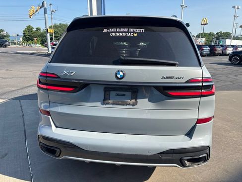 Used 2024 BMW X7 xDrive40i w/ M Sport Package AWD/4WD image 7