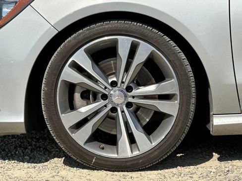 Used 2014 Mercedes-Benz CLA 250 image 12