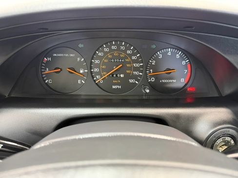 Used 1991 Toyota Celica ST FWD image 22