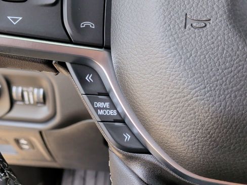 New 2026 RAM 1500 2WD Crew Cab image 21