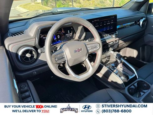 Used 2025 Chevrolet Colorado Z71 w/ Z71 Convenience Package 2 image 18