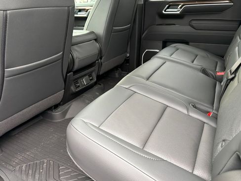 New 2026 Chevrolet Silverado 1500 RST w/ Z71 Off-Road Package image 9