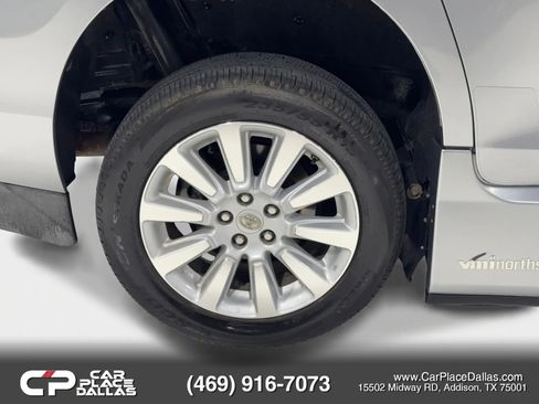 Used 2013 Toyota Sienna Limited w/ Premium Pkg FWD image 34