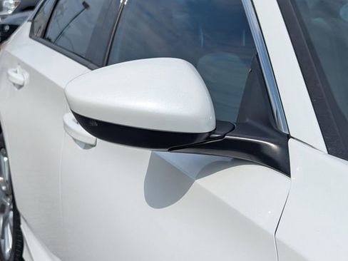 Used 2019 Honda Accord LX image 11