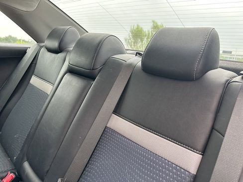 Used 2014 Toyota Camry SE FWD image 15