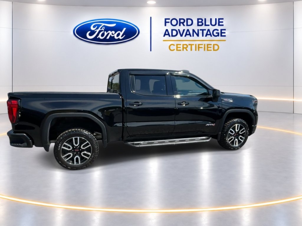 Used 2024 GMC Sierra 1500 AT4 w/ Technology Package AWD/4WD image 3