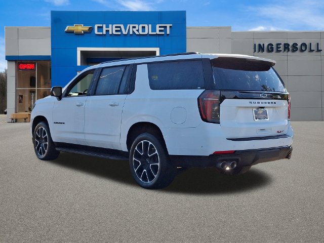 Used 2026 Chevrolet Suburban RST AWD/4WD image 24