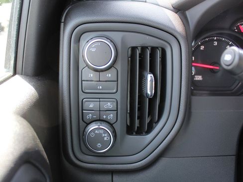 Used 2025 Chevrolet Silverado 2500 Custom w/ Custom Value Package AWD/4WD image 35