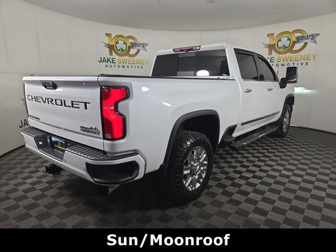 Certified 2024 Chevrolet Silverado 2500 High Country w/ High Country Premium Package AWD/4WD image 9
