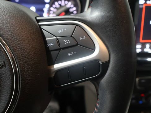 Used 2019 Jeep Compass Limited image 42