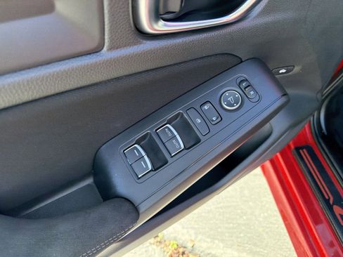 Used 2022 Honda Civic Sport image 18