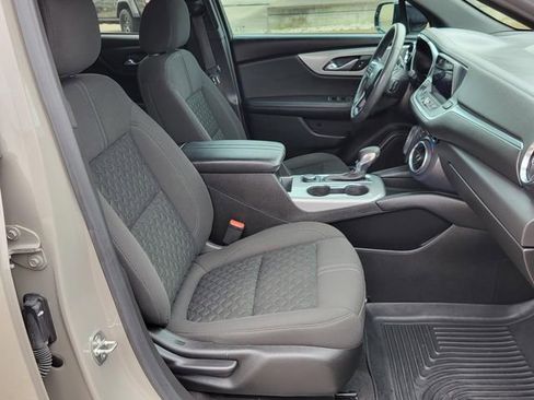 Used 2021 Chevrolet Blazer LT FWD image 26