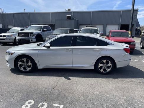 Used 2018 Honda Accord EX-L image 6