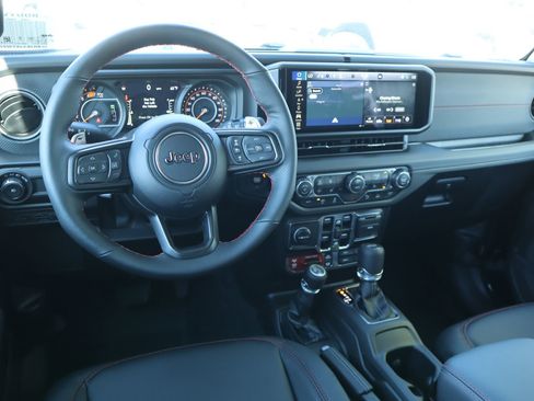 New 2026 Jeep Wrangler Unlimited Rubicon 392 w/ Quick Order Package 27X Moab AWD/4WD image 2