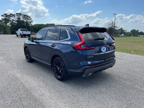 Used 2023 Honda CR-V Sport image 3