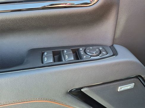 New 2026 GMC Sierra 2500 AT4 w/ AT4 Premium Plus Package AWD/4WD image 32