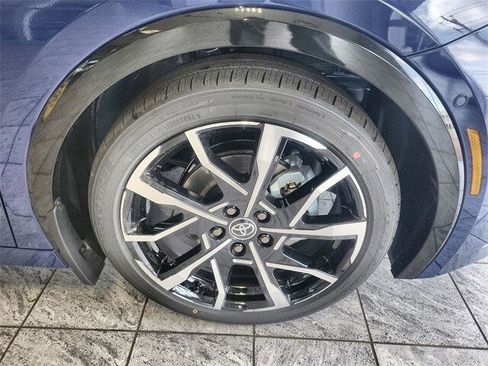 New 2026 Toyota Prius Plug-In Hybrid image 10