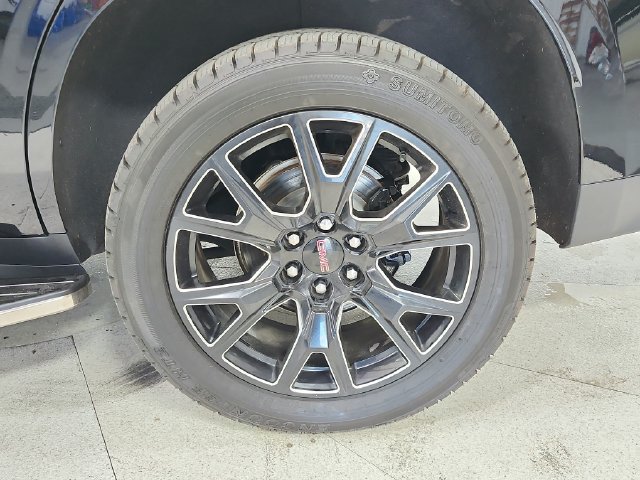 Used 2023 GMC Yukon Denali w/ LPO, Floor Liner Package AWD/4WD image 50