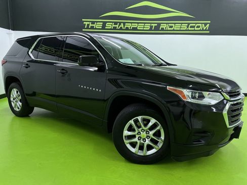 Used 2020 Chevrolet Traverse LS AWD/4WD image 1
