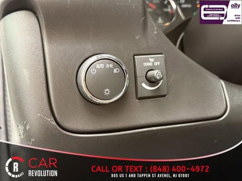 Used 2020 Chevrolet Express 2500 image 25